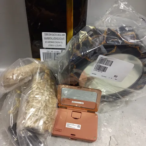 BOX OF APPROXIMATELY 10 ASSORTED ITEMS TO INCLUDE - BOX MIRROR - LED LIGHTS - BEAUTY PRODUCTS ETC