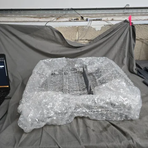 DISHWASHER COMPARTMENT SPARE SLIDING UNIT.