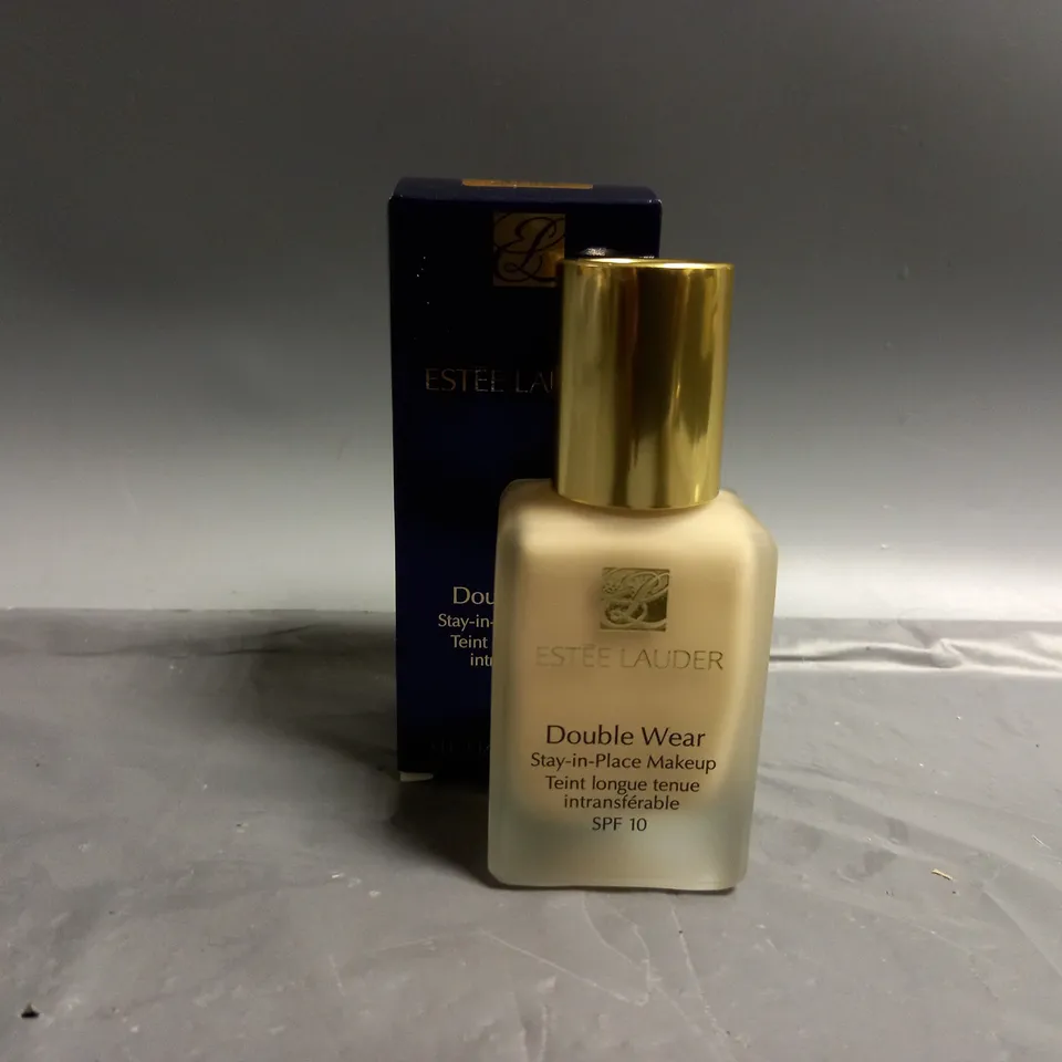 BOXED ESTEE LAUDER DOUBLE WEAR STAY-IN-PLACE MAKEUP 1N0-PORCELAIN 30ML 