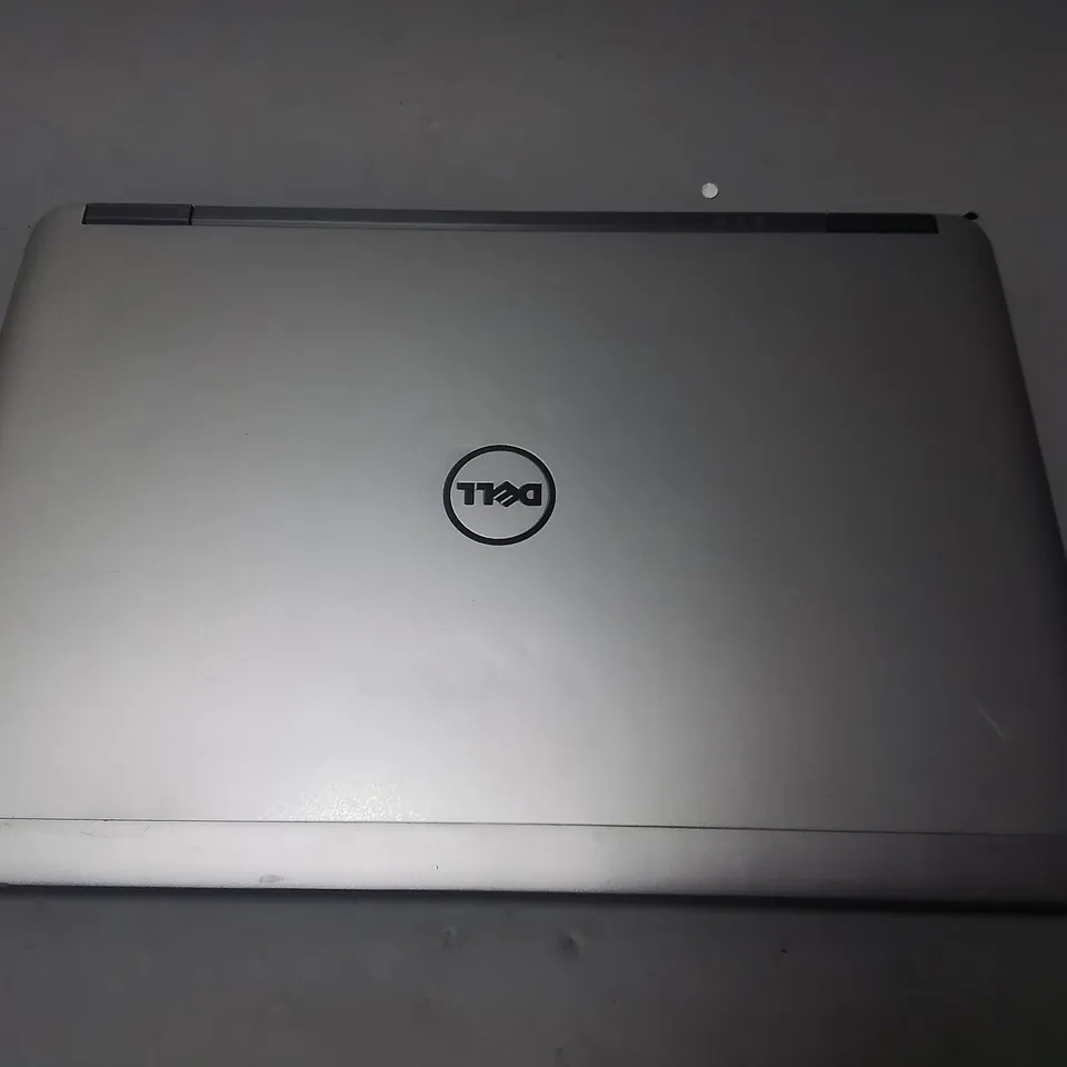 UNBOXED DELL LATITUDE E7240 CORE I-5 VPRO LAPTOP