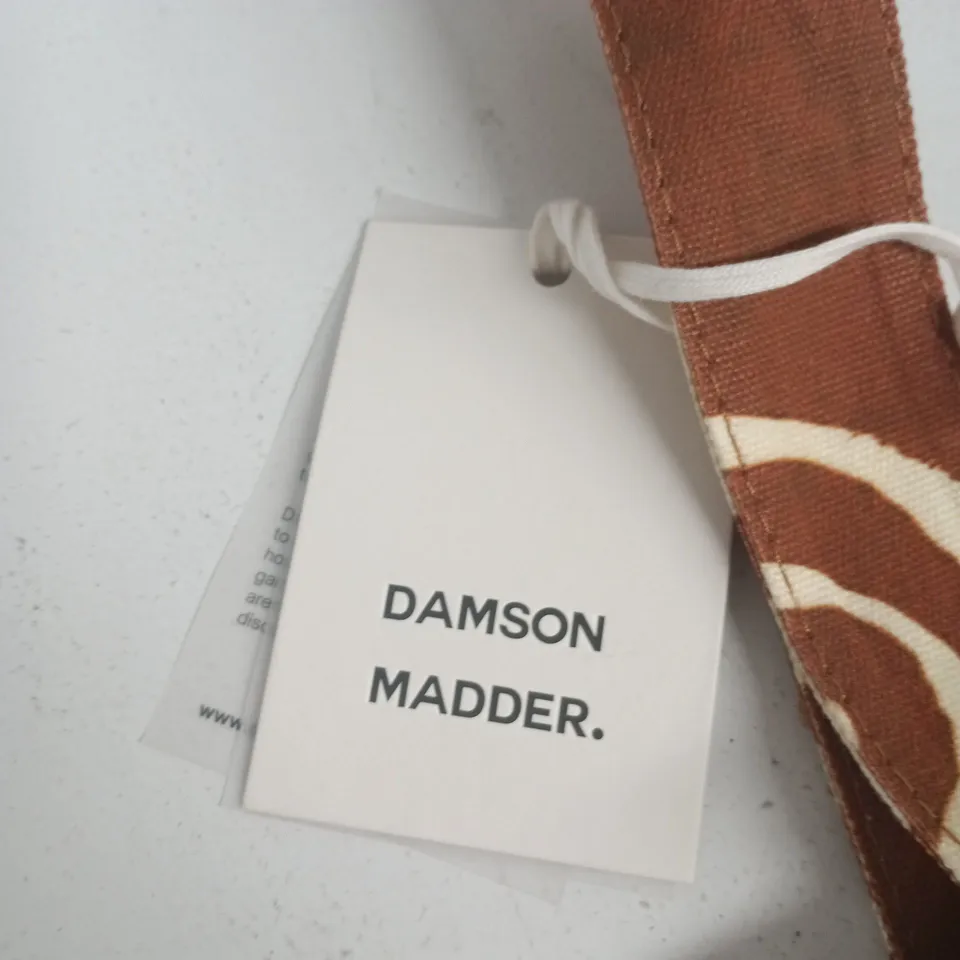 DAMSON MADDER HANDBAG – BROWN PATTERNED FABRIC WITH STRAP