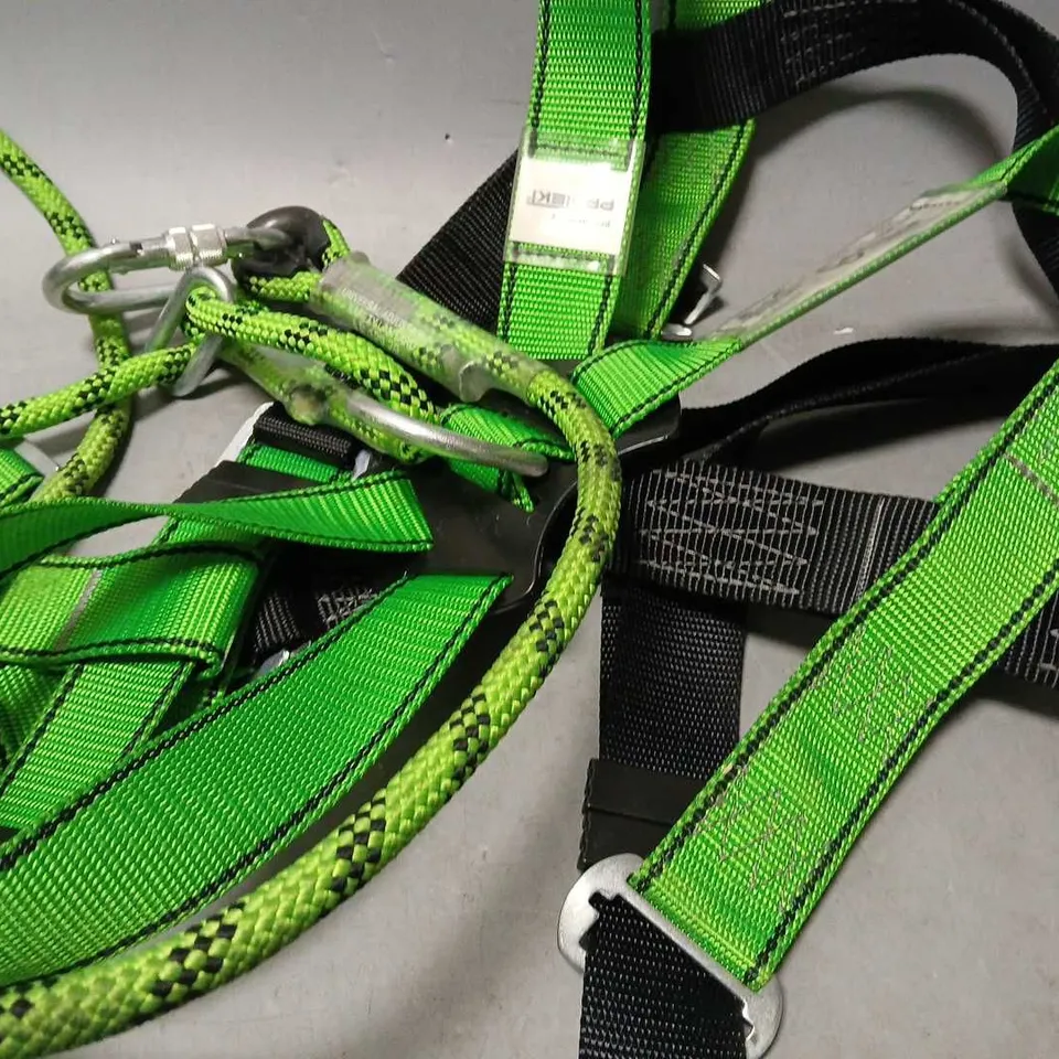 FORCE FALL ARREST HARNESS P-10 - M-XL