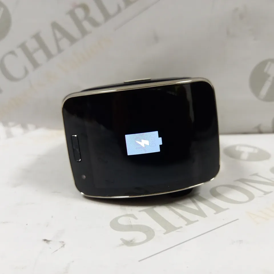 SAMSUNG GEAR S IN BLACK