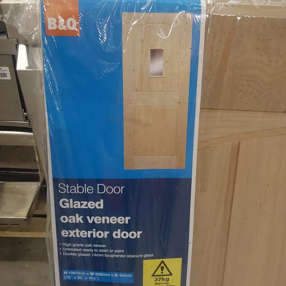 GLAZED OAK VENEER EXTERIOR STABLE DOOR 1981 × 838 × 44mm