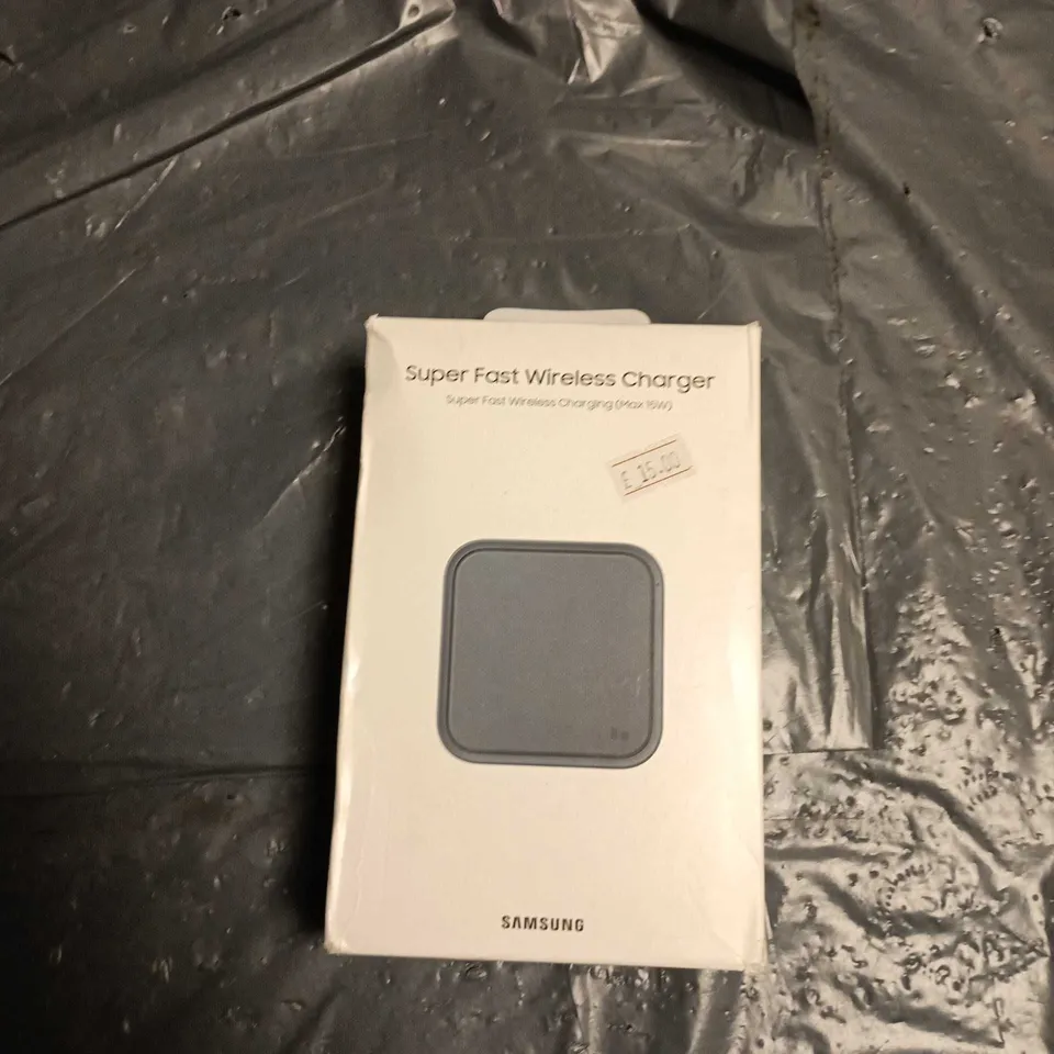 BOX OF APPROXIMATELY 30 ASSORTED ITEMS TO INCLUDE IPHONE 12 MINI CASE, LOVE ISLAND PYJAMAS AND SAMSUNG FAST WIRELESS CHARGER