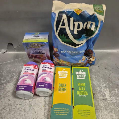 APPROXIMATELY 10 ASSORTED FOOD/DRINK PRODUCTS TO INCLUDE FORTISIP, SIMPLY COOK KIT, ALPEN MUESLI ETC 