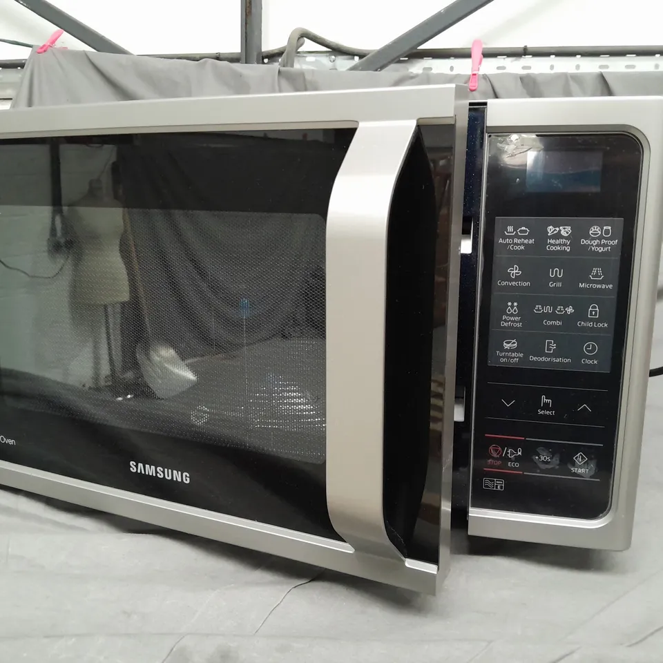 BOXED SAMSUNG MC28H5013ASEU FREESTANDING SMART OVEN RRP £244.99