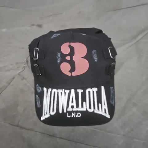 MOWALOLA L.N.D BLACK BAG WITH PINK 3 GRAPHIC