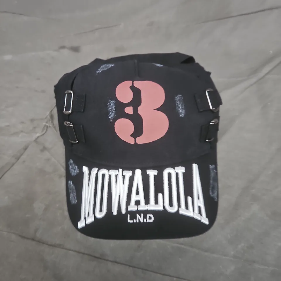 MOWALOLA L.N.D BLACK BAG WITH PINK 3 GRAPHIC