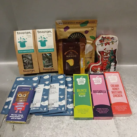 APPROXIMATELY 10 ASSORTED FOOD ITEMS TO INCLUDE - TEAPIGS DECAF ENGLISH BREAKFAST - SIMPLY COOK RECIPE KITS - EXHALE COFFEE - ETC
