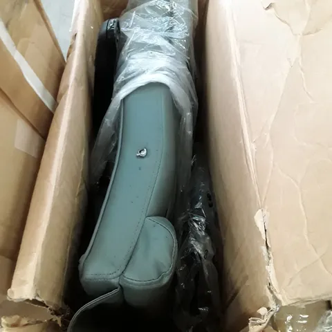 BOXED GREY OFFICE CHAIR
