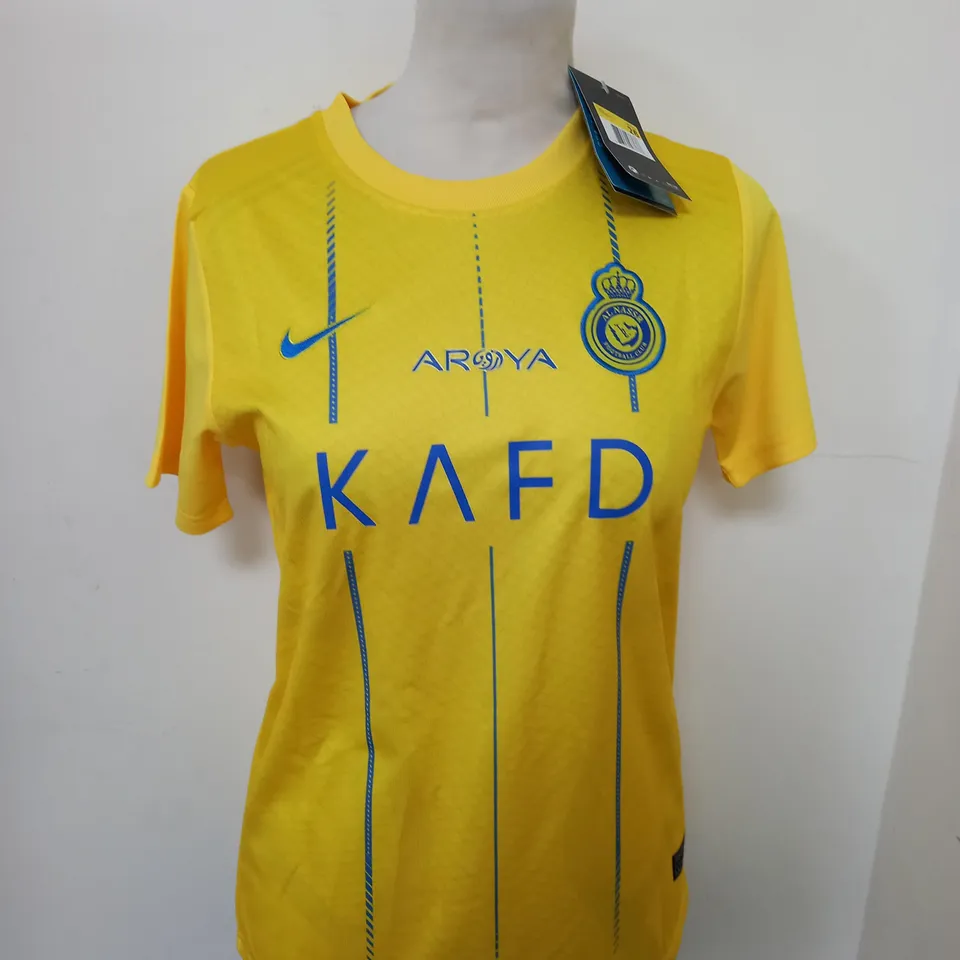 AL NASSR HOME SHIRT AND SHORTS WITH RONALDO 7 SIZE 26