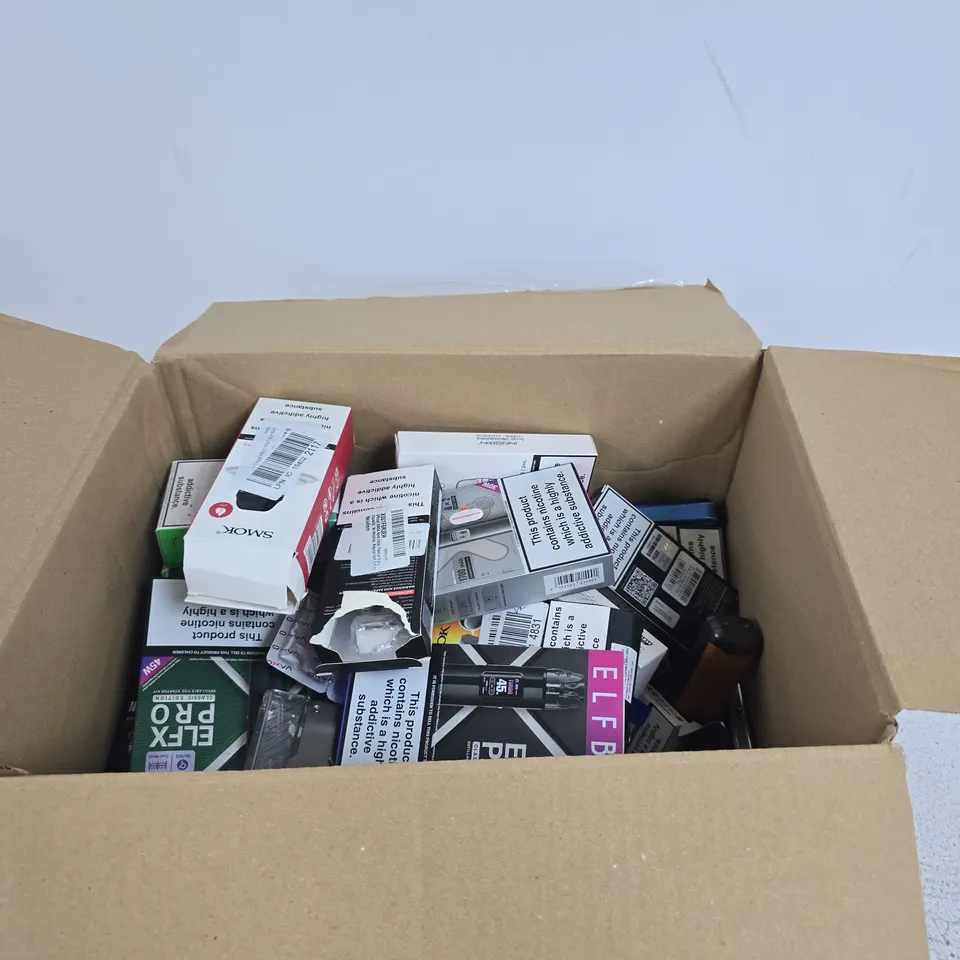APPROXIMATELY 20 ASSORTED E-CIG PRODUCTS AND ACCESSORIES TO INCLUDE SMOK, INNOKIN, ELFBAR ETC