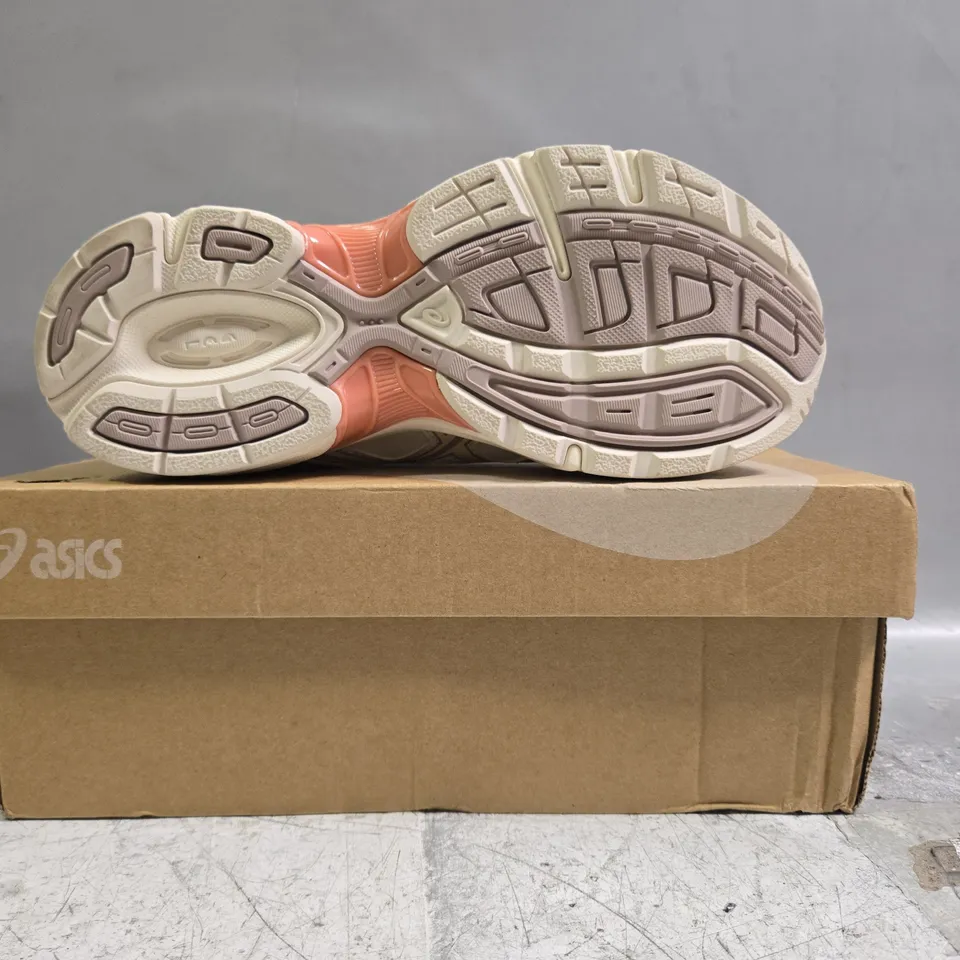 BOXED PAIR OF ASICS TRAINERS IN WHITE/CORAL SIZE UK 4
