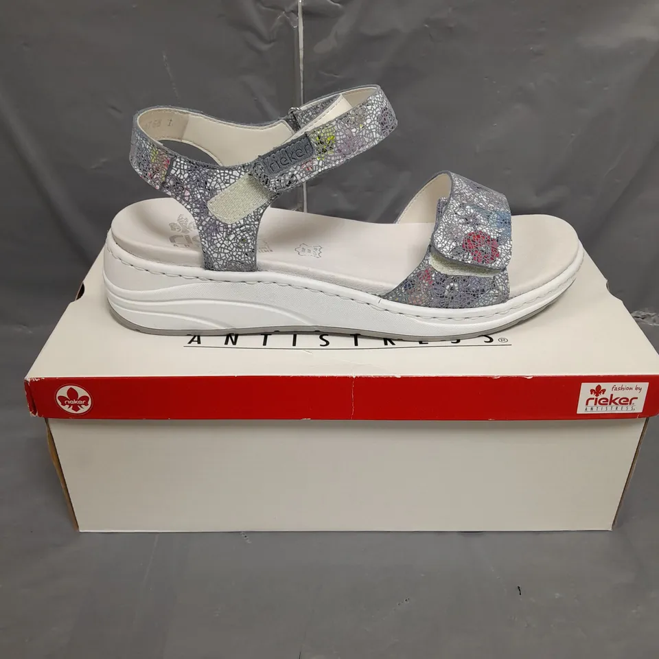 BOXED PAIR OF RIEKER ANTISTRESS SANDALS - 6