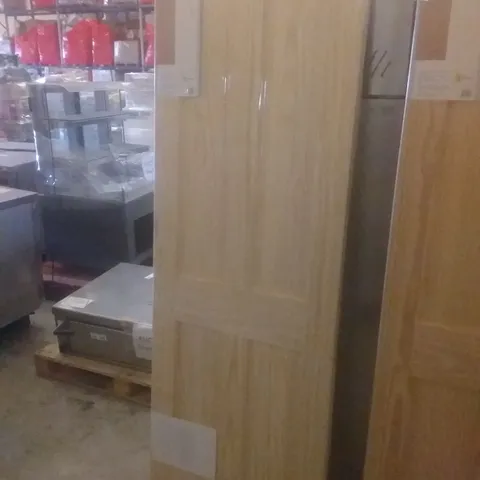 GEOM 4 PANEL CLEAR PINE INTERNAL DOOR 2040×726×40MM