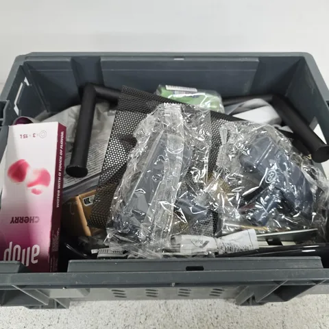 APPROXIMATELY 15 ASSORTED HOUSEHOLD PRODUCTS
