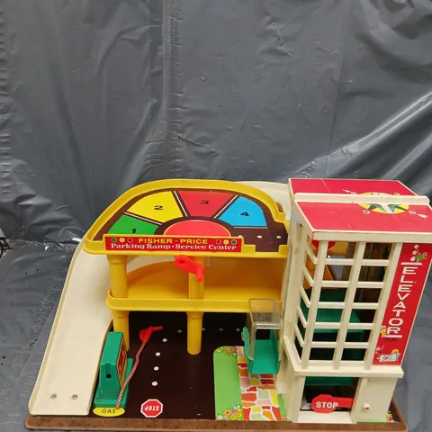 FISHER PRICE KIDS PLAY SET 