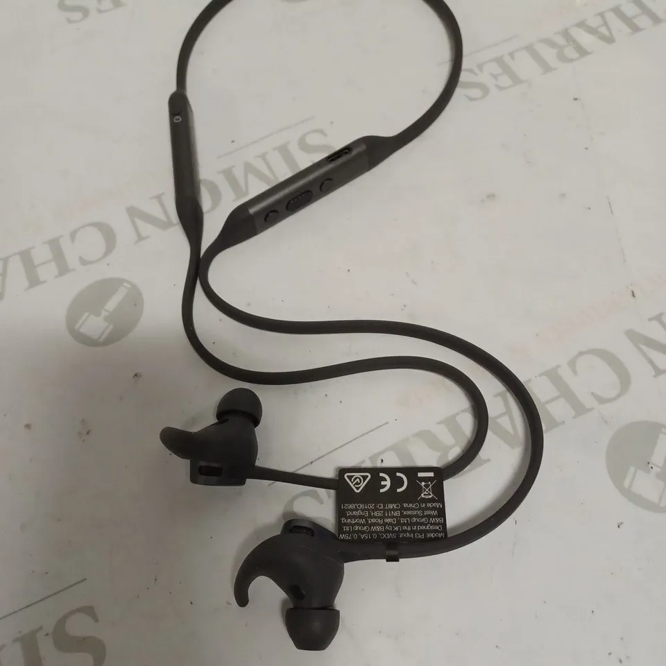 BOWERS & WILKINS EARPHONES