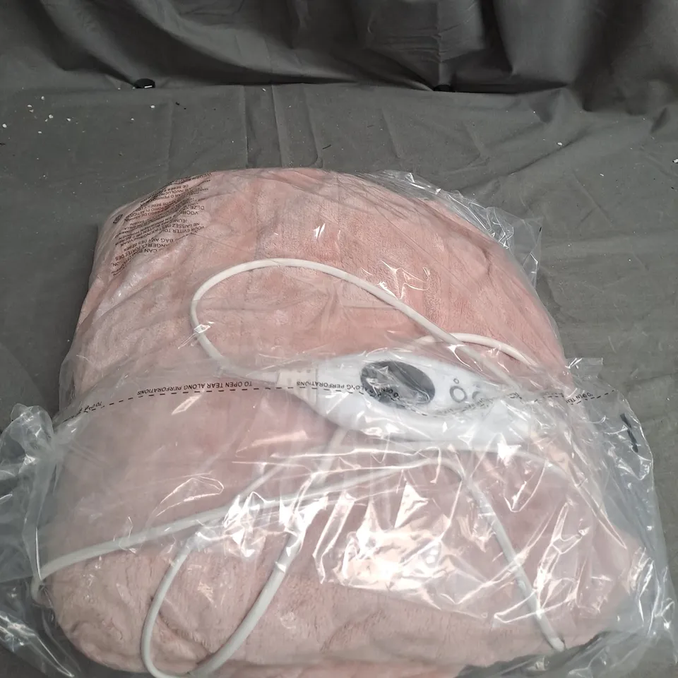 COZEE HOME VELVETSOFT HEATED THROW IN PINK