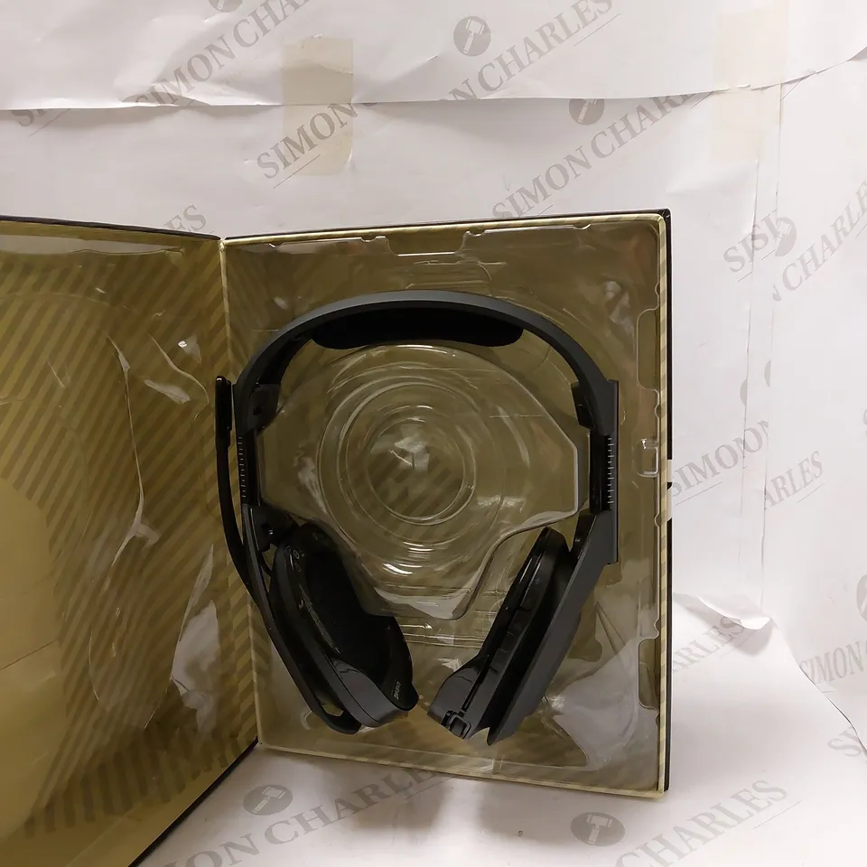 ASTRO GAMING A50 WIRELESS GAMING HEADSET