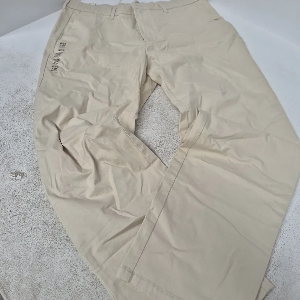 M&S REGULAR FIT TROUSERS – UK 36 (W36 L29) – BEIGE