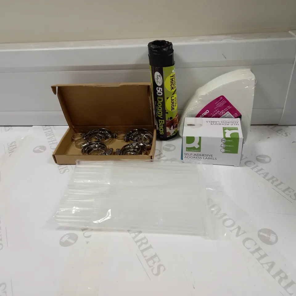 LOT OF APPROX 20 HOUSEHOLD ITEMS TO INCLUDE SELF ADHESIVE ADDRESS LABELS, DOGGY BAGS AND HOSE CLIPS