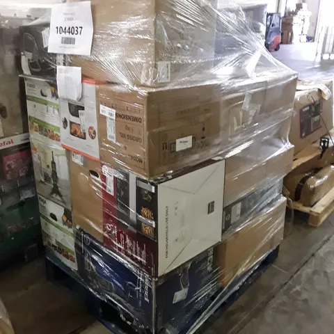 PALLET OF APPROXIMATELY 31 ASSORTED UNPROCESSED RAW RETURNS TO INCLUDE;