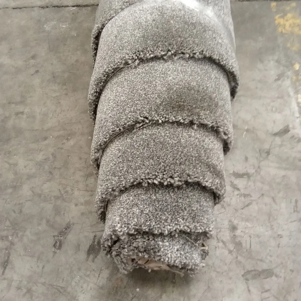 ROLL OF QUALITY OUTSTANDING 960 PEWTER CARPET // APPROX SIZE; 1.8 x 4m