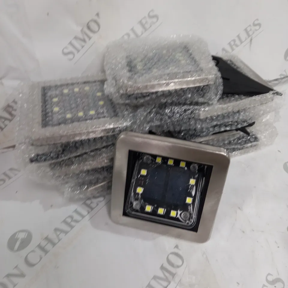 BELL AND HOWELL SET OF 8 SQUARE SWIVEL DISK LIGHTS