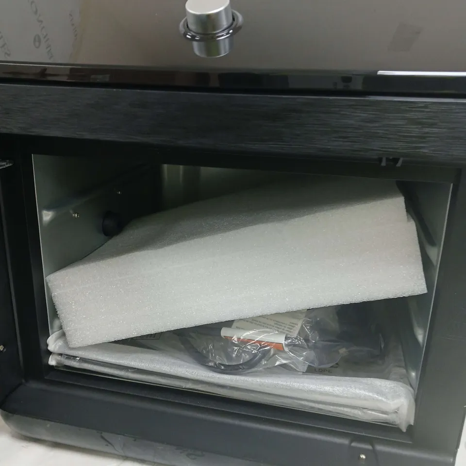 INSTANT VORTEX 12L AIR FRYER OVEN