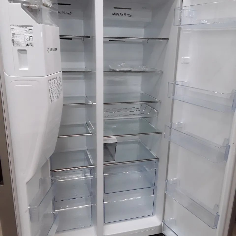 HISENSE INVERTER STAINLESS STEEL FRIDGE FREEZER WITH ICE DISPENSER - RS694N4TCF