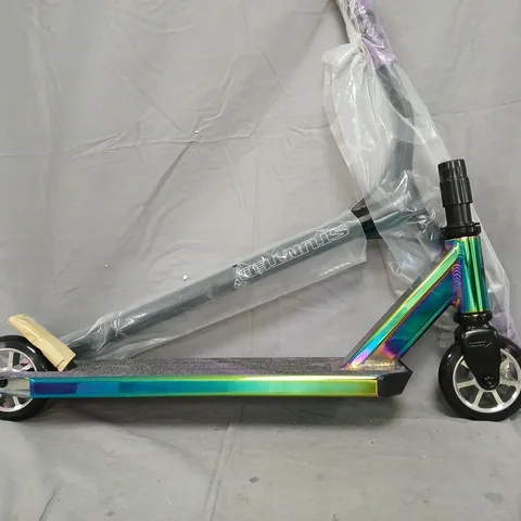 STUNTED NEO-MORPH STUNT SCOOTER