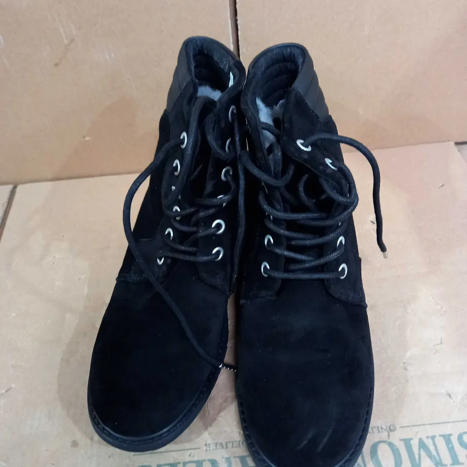 EMU EXPLORER BIRICET BOOTS - BLACK - UK 5