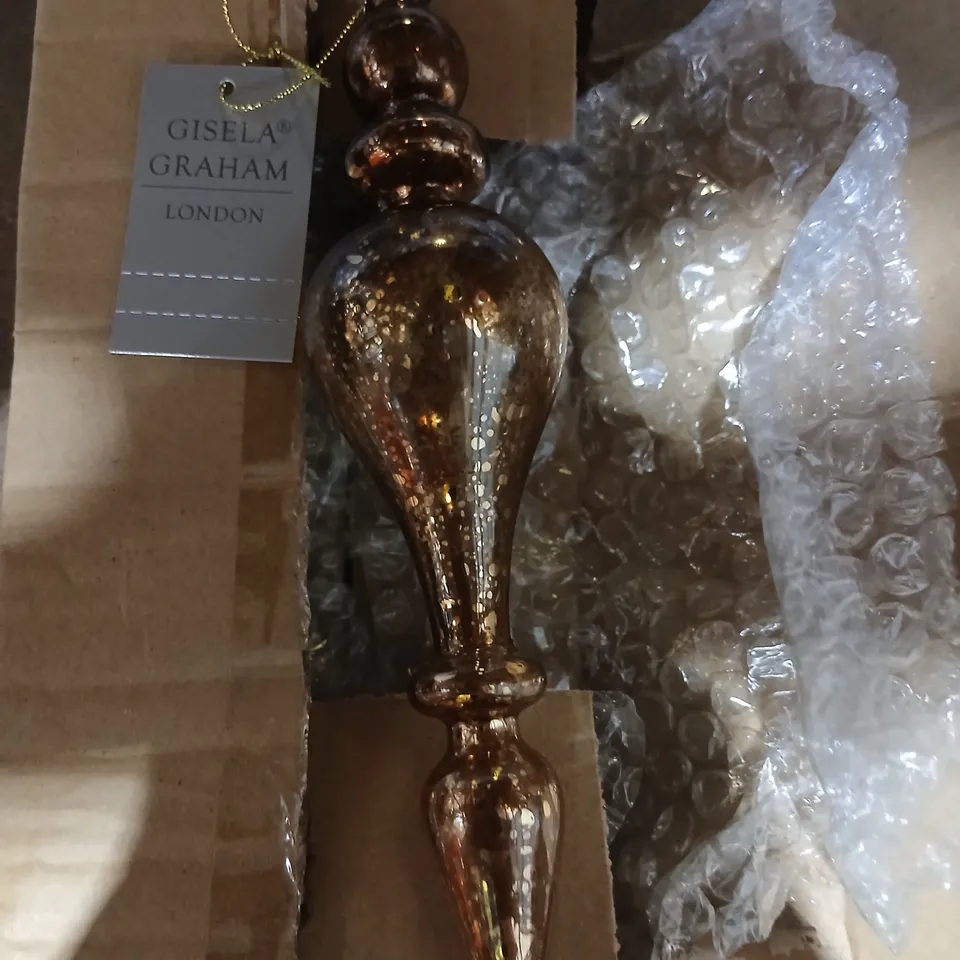 TWO BRAND NEW GISELA GRAHAM LONDON GLASS HANGING ORNAMENT – COPPER/GOLD FINIAL