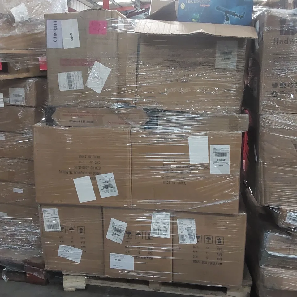 PALLET CONTAINING A VERY LARGE QUANTITY OF ASTRONOMICAL TELESCOPES AND OTHER ASSORTED ITEMS 