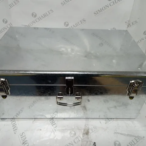 BUNDLEBERRY BY AMANDA HOLDEN SET OF GALVANISED OUTDOOR TRUNKS
