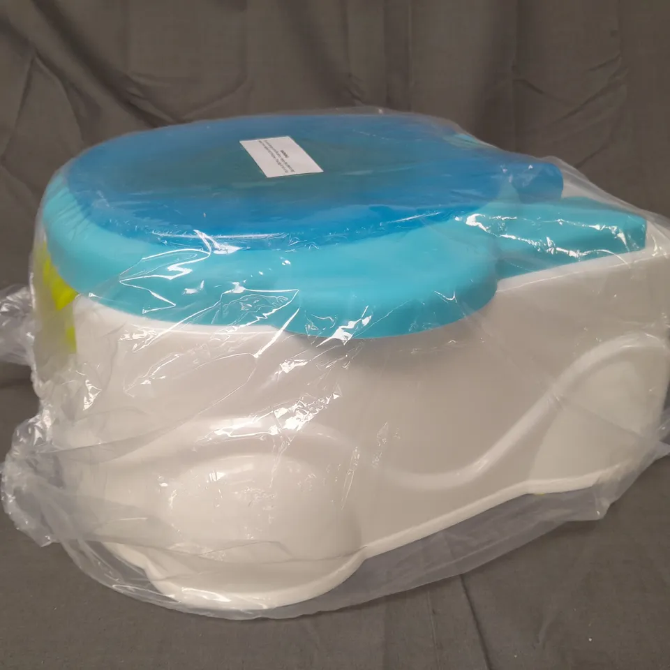 BOXED UNBRANDED KIDS TRAINING TOILET IN WHITE/BLUE