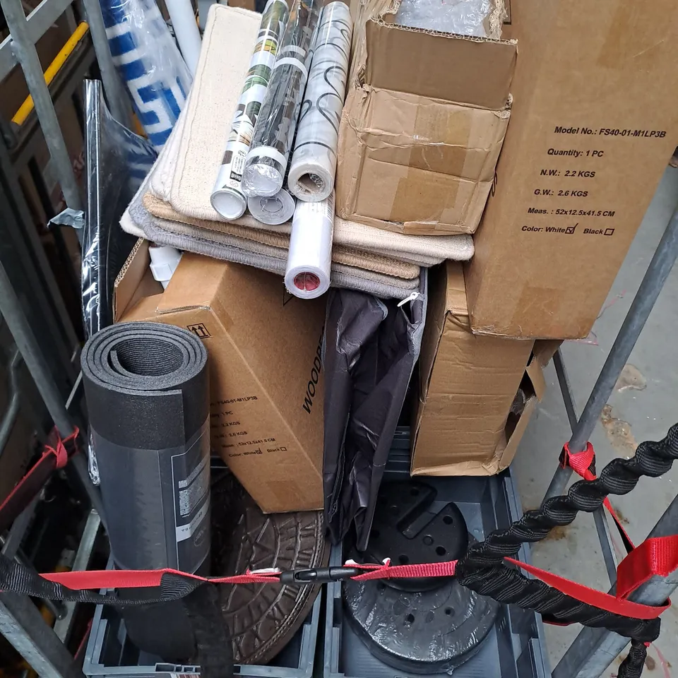 CAGE OF APPROXIMATELY 12 ASSORTED HOUSEHOLD ITEMS TO INCLUDE - MAT - FAN - WINDOW FILM - COLLECTION ONLY