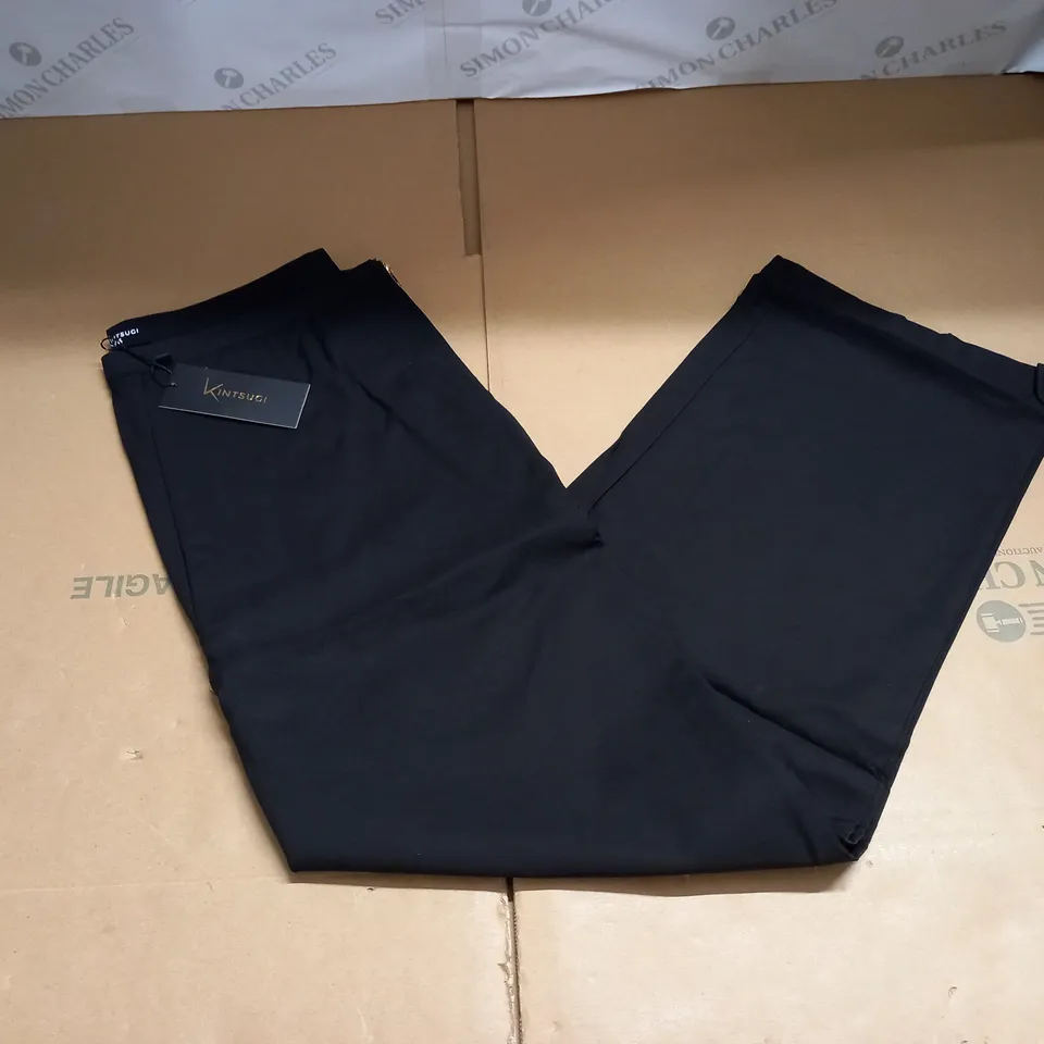 KINTSUGI WOMENS PETITE LENGTH BLACK TROUSERS WITH SIDE ZIPS AND POCKETS SIZE 16 