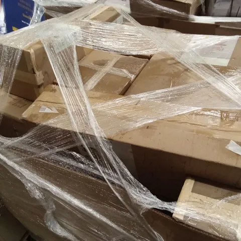 PALLET OF APPROXIMATELY 20 ASSORTED INDOOR LIGHTING PRODUCTS