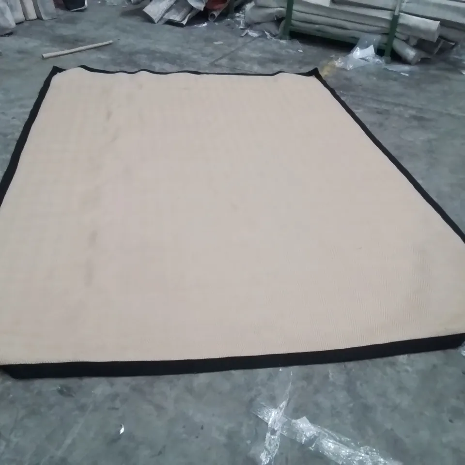 QUALITY DESIGNER AREA RUG - APPROXIMATELY 340X235