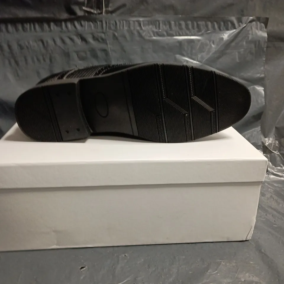 CONZURI MEN'S BLACK LEATHER OXFORD DRESS SHOES SIZE 7