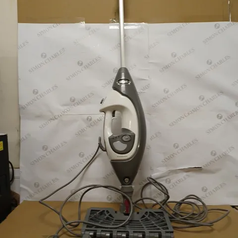 SHARK CLEANER STEAM MOP