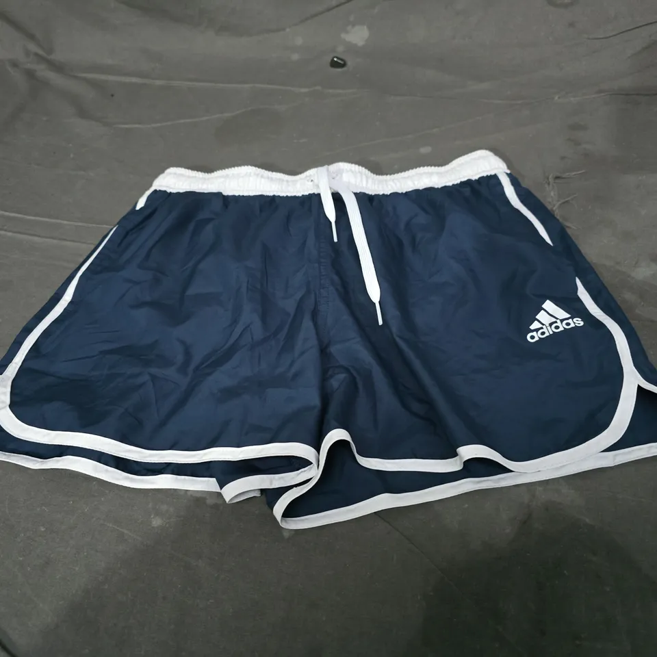 ADIDAS NAVY RUNNING SHORTS - SIZE M