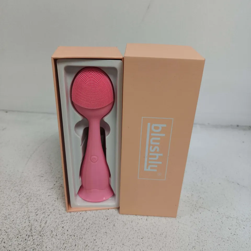 BOXED BLUSHLY SILICONE FACIAL CLEANSING BRUSH