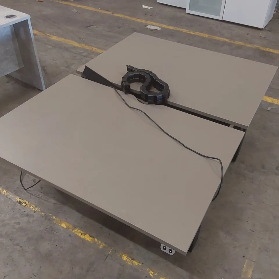 SENATOR ELECTRONIC SIT STAND DESK