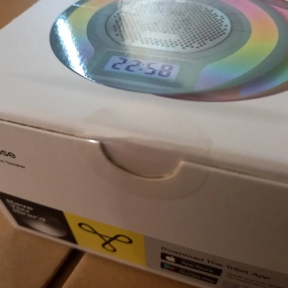 SEALED TRIBIT AQUABASE PORTABLE WIRELESS SPEAKER