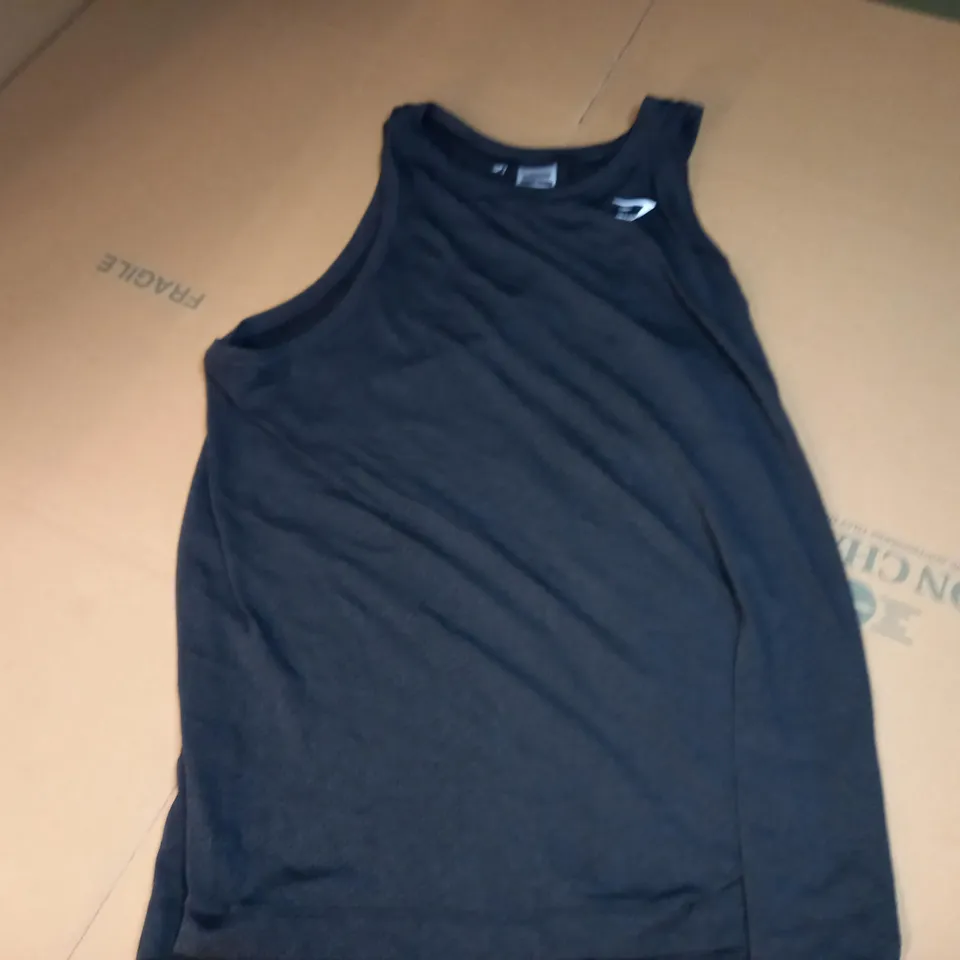 GYMSHARK WORKOUT BREATHABLE VEST IN DARK GREY - MEDIUM