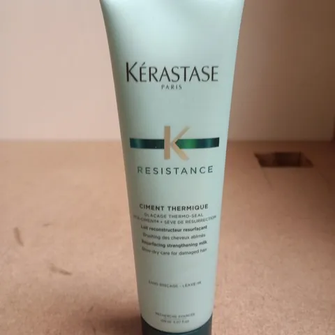 KÉRASTASE RESISTANCE CIMENT THERMIQUE LEAVE-IN FORTIFYING MILK